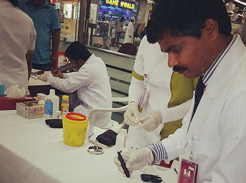 Burjeel Medical Centre – Oman conducted a health screening in Al-Meera Supermarket